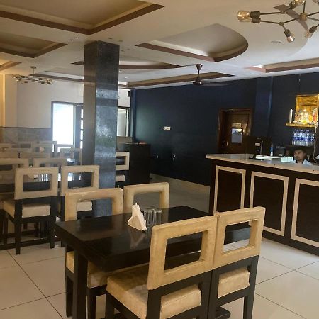 Garg Residency Hotel Siliguri Ngoại thất bức ảnh