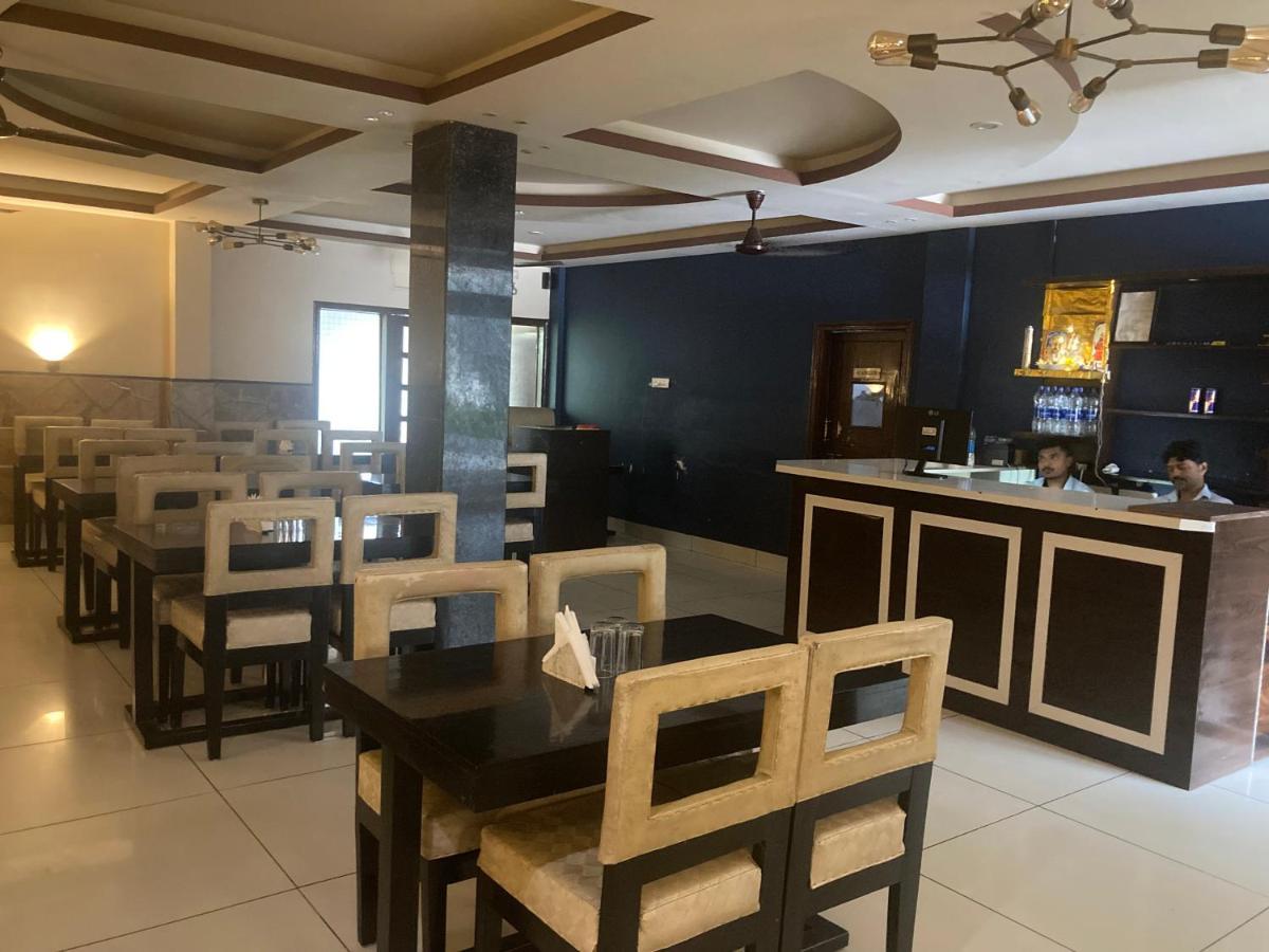 Garg Residency Hotel Siliguri Ngoại thất bức ảnh